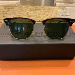 Ray Ban! Club master 3016